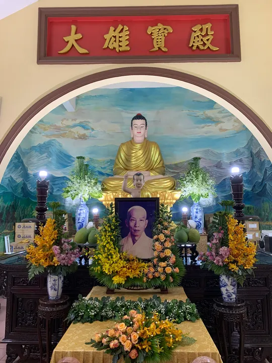 TƯỞNG NIỆM NGUYỆN CẦU